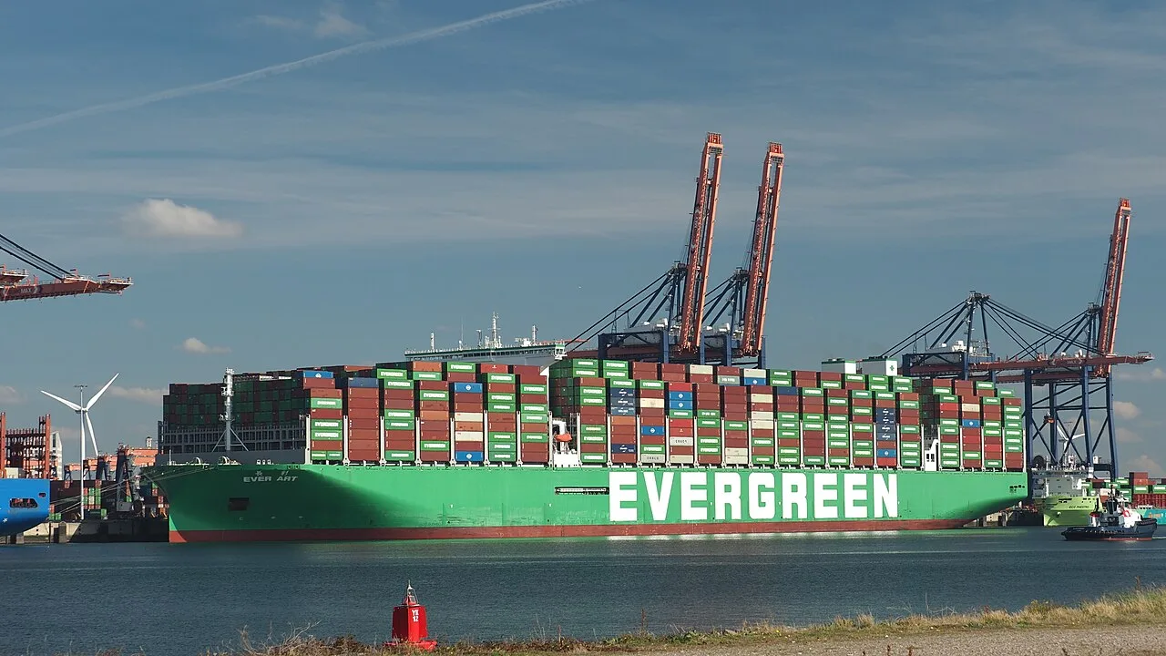 Ever Art at the Yangtzekanaal, Europoort, September 2025.
