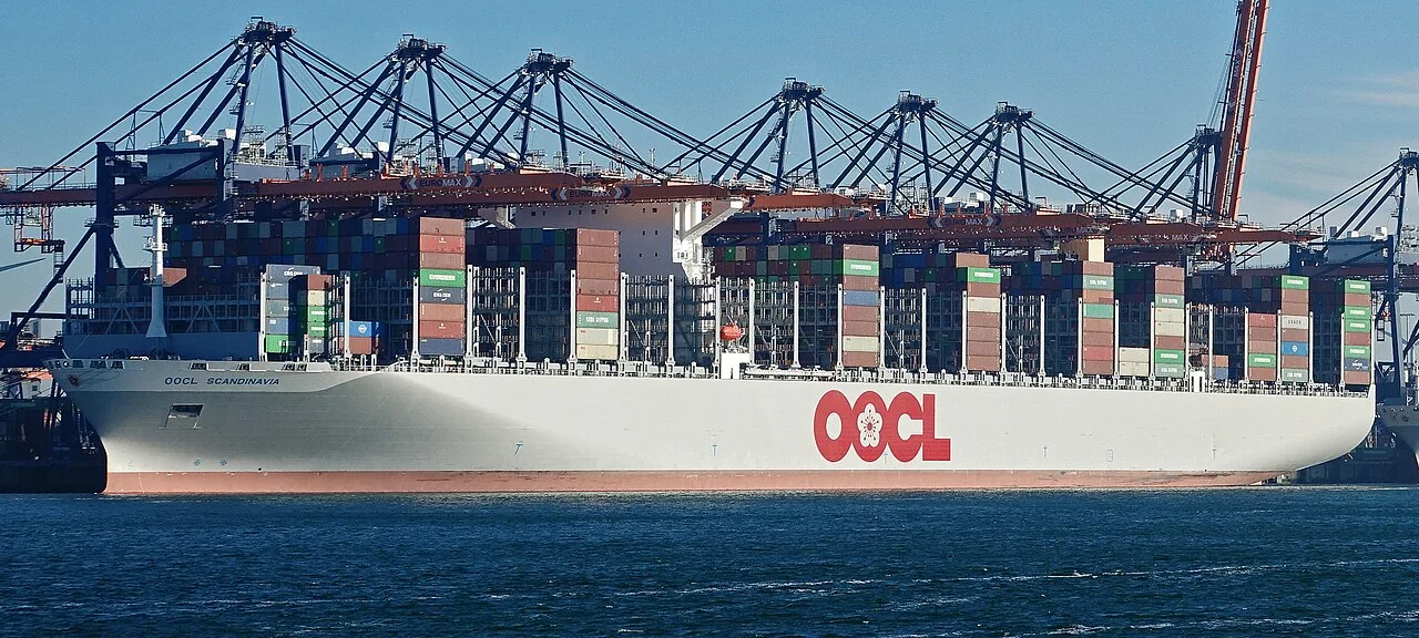 OOCL Scandinavia at Rotterdam, November 2018. Cropped view from the source photograph.