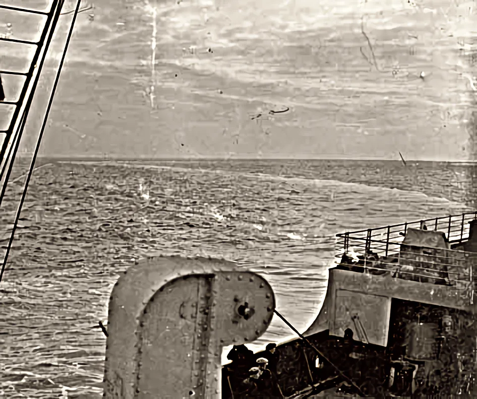 View from Titanic across the stern and its curving wake.